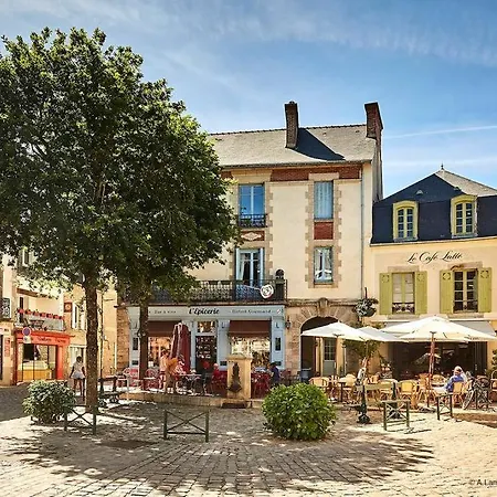 Maison De Charme Sur Les Quais Port De St Goustan
